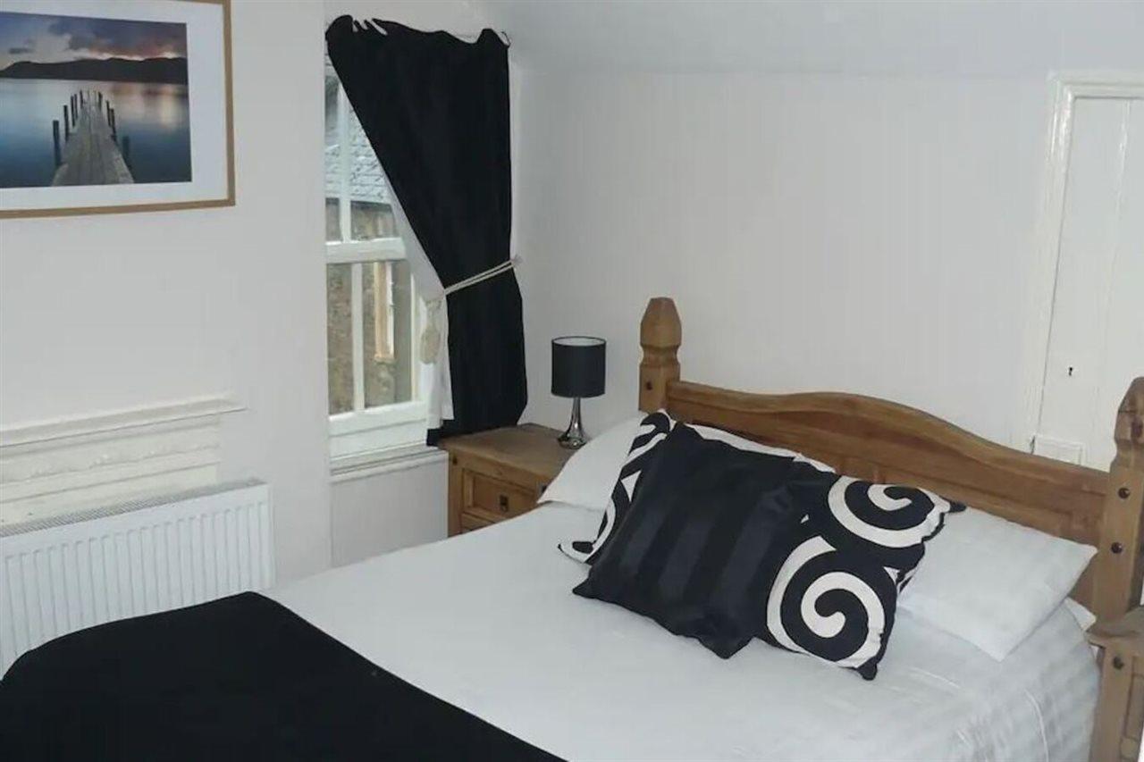 The Shrubbery Hotel Shepton Mallet Kültér fotó